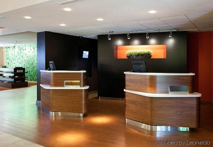 Courtyard Sacramento Airport Natomas Hotel Interior foto