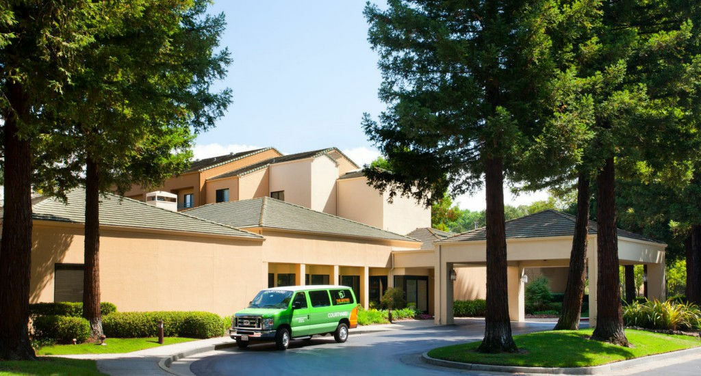 Courtyard Sacramento Airport Natomas Hotel Exterior foto